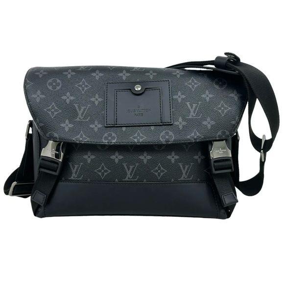Louis Vuitton Other - Louis Vuitton Men’s Messenger Voyage Pm Shoulder Bag Monogram Eclipse Black Gray
